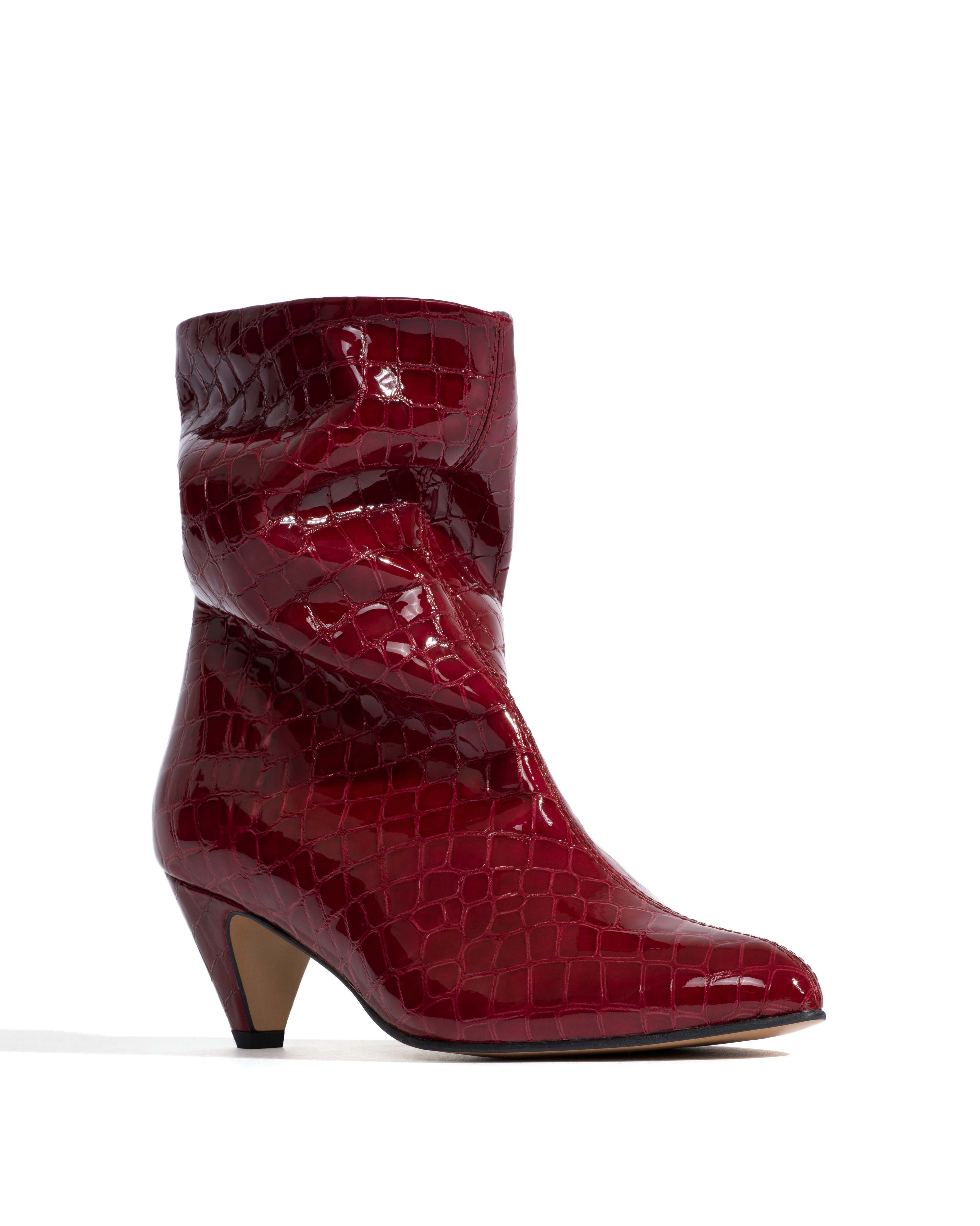 Vully 50 stiletto Polished croco calf Pomegranate