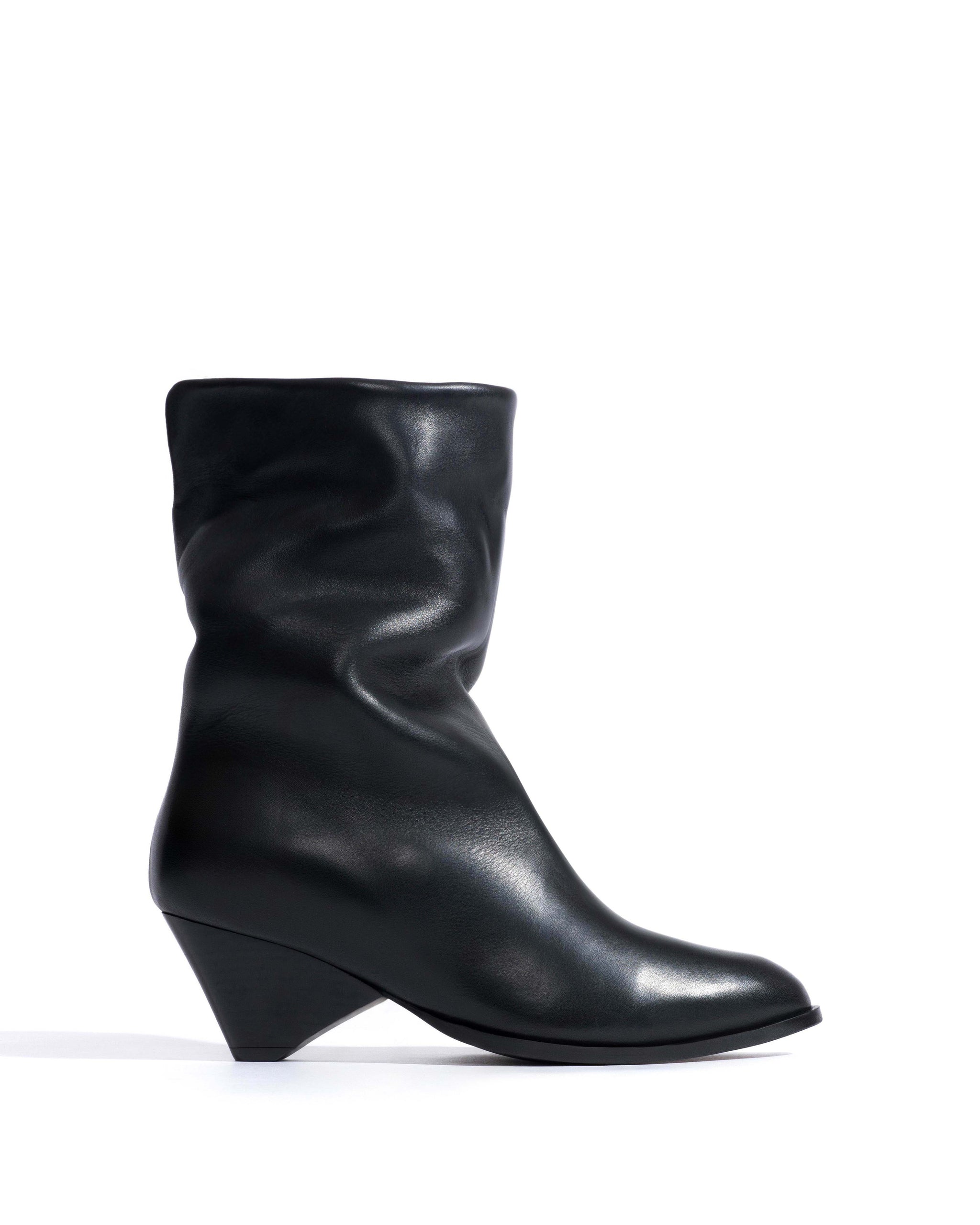 Vully 50 triangle lamb shearling Soft calf Black