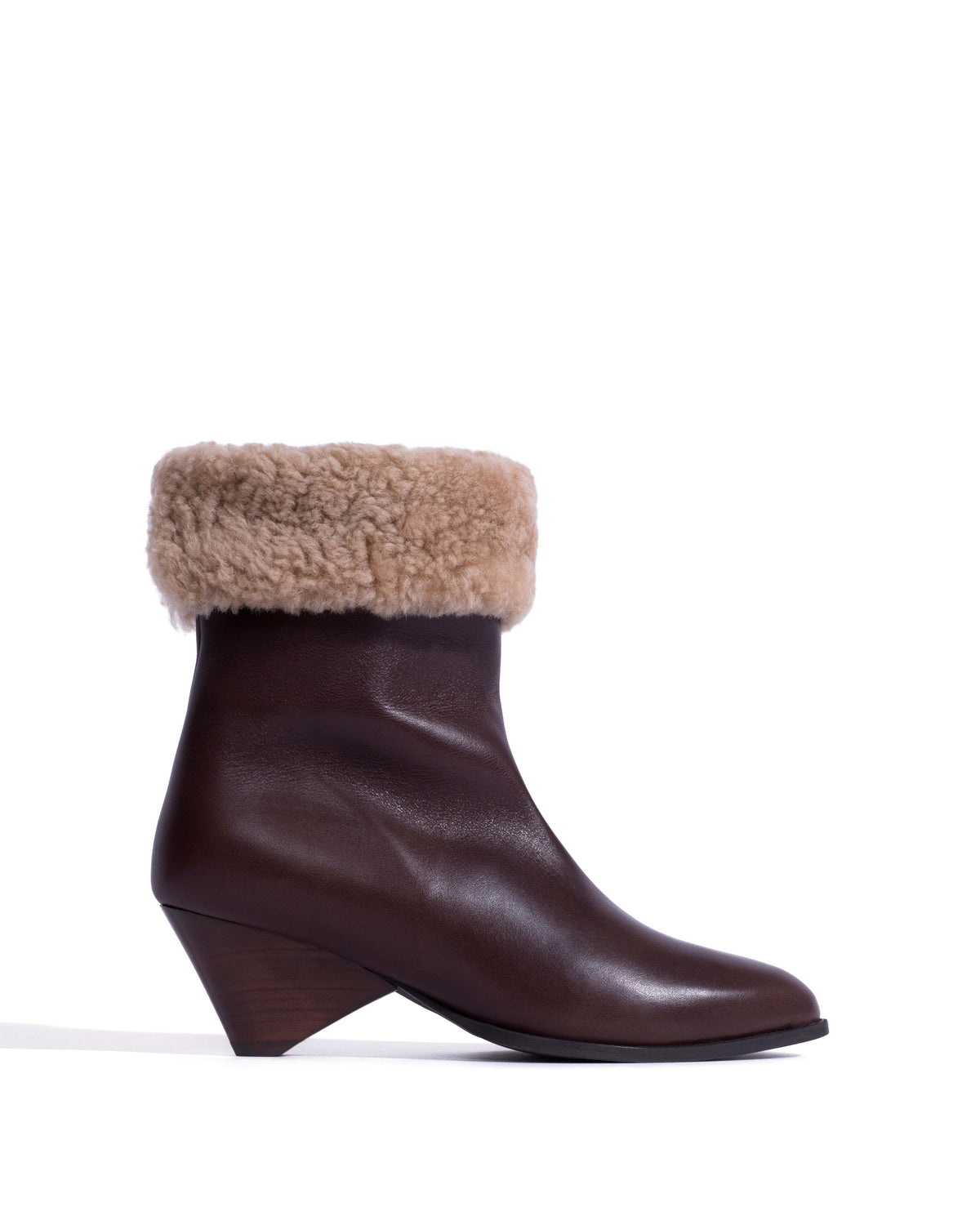 Vully 50 triangle lamb shearling Vegetal soft calf Coffee brown