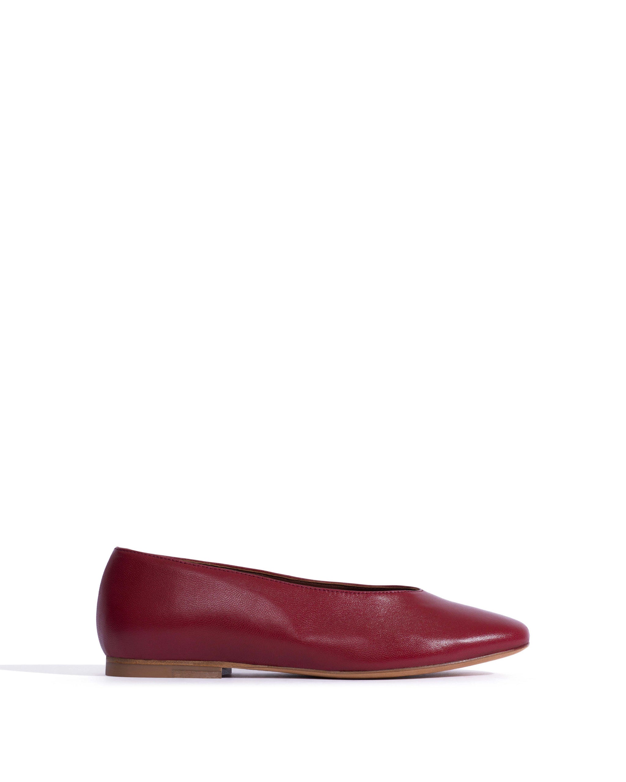 Silja 10 Shiny lamb Pomegranate - Anonymous Copenhagen Flat sandals
