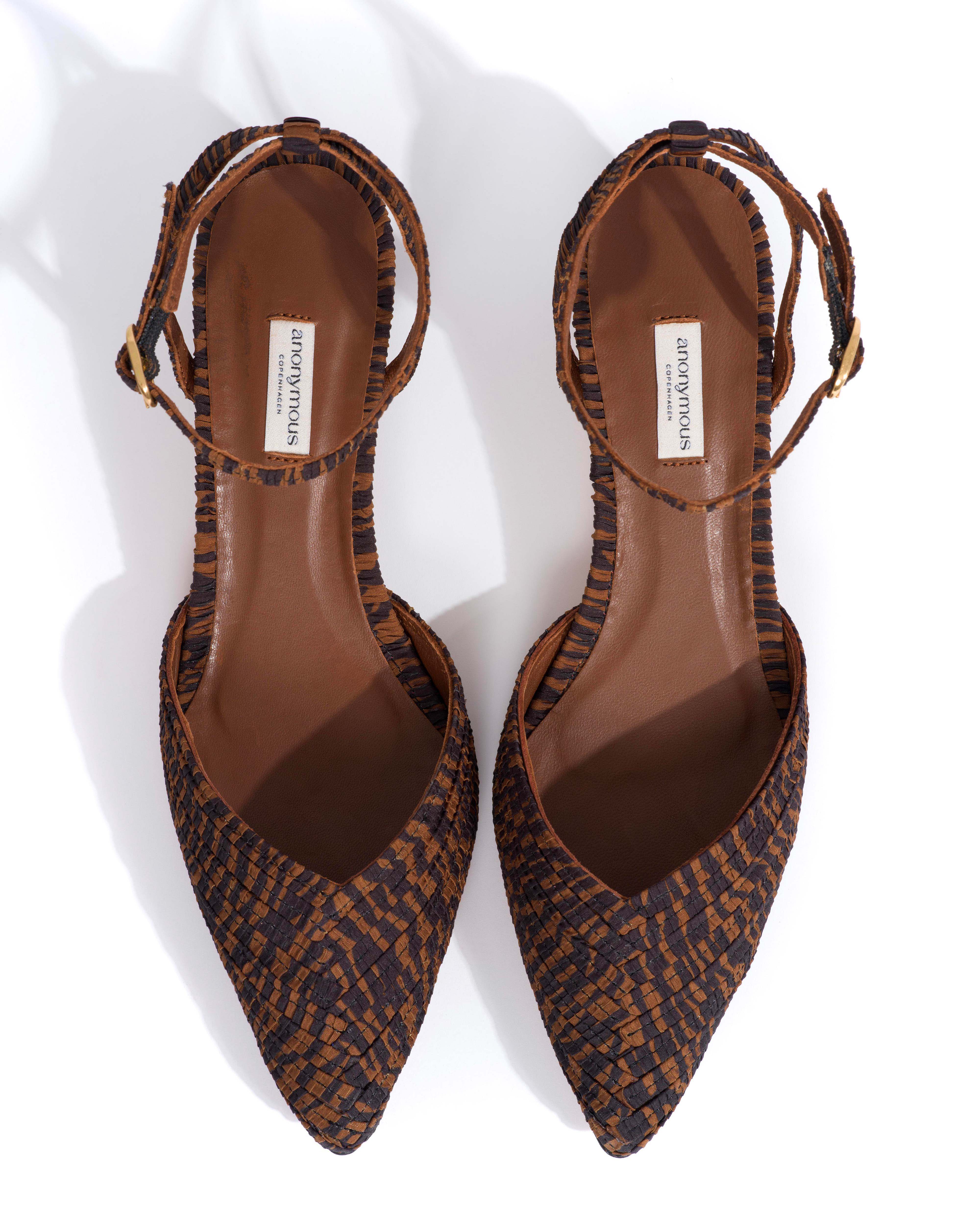 Givia 40 Pleated zebra Chocolate shades