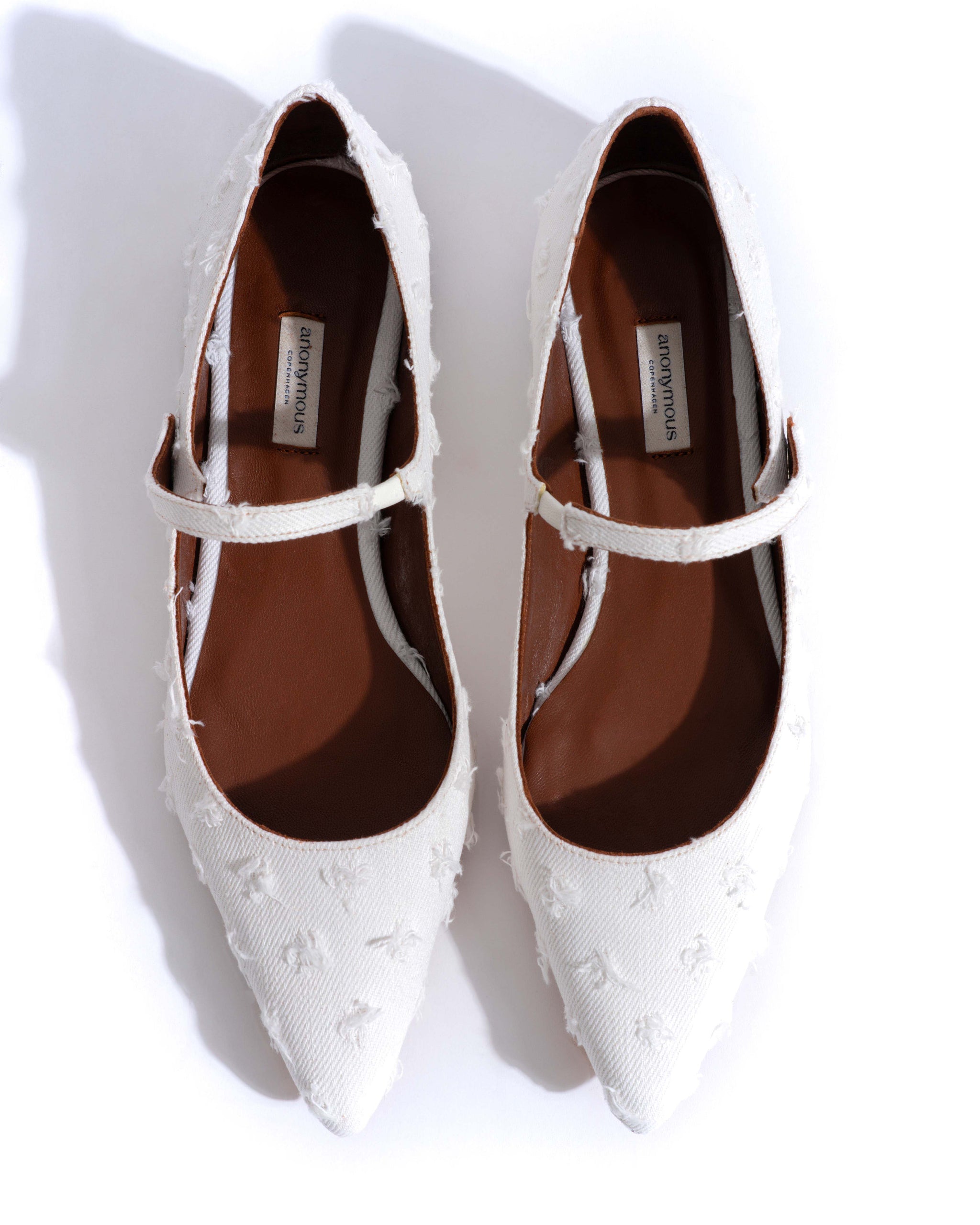 Fifi Denim Distressed washed white