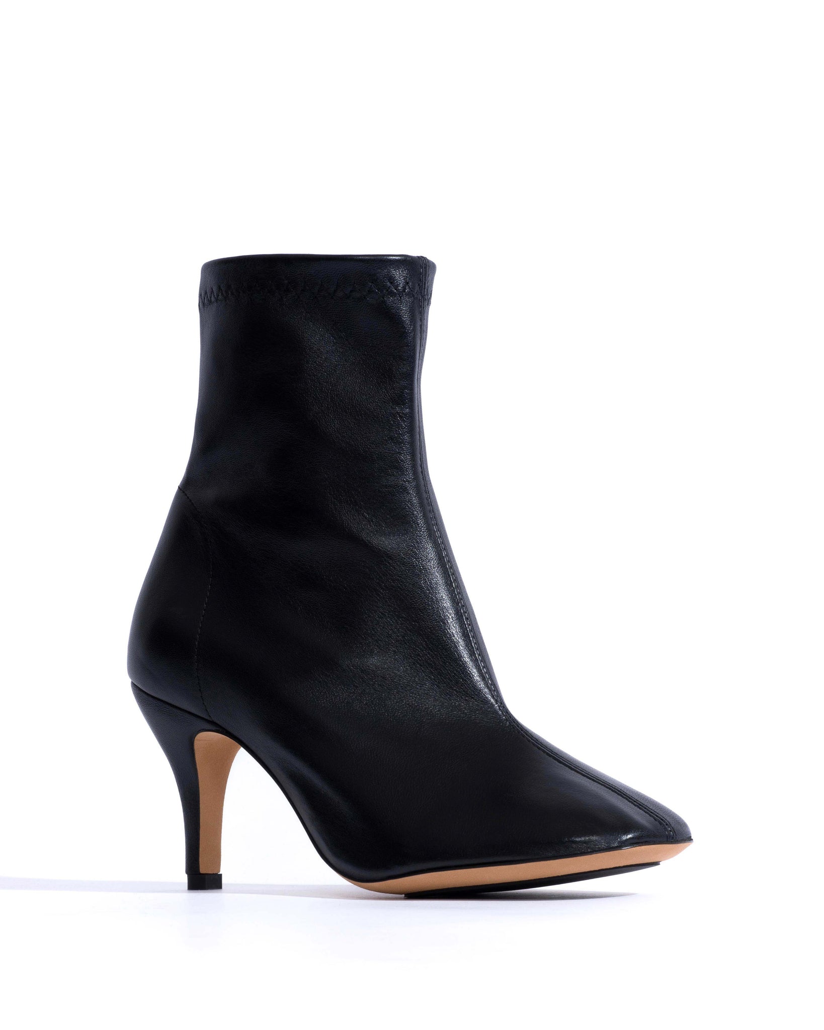 Adriana 80 Silky lamb Black