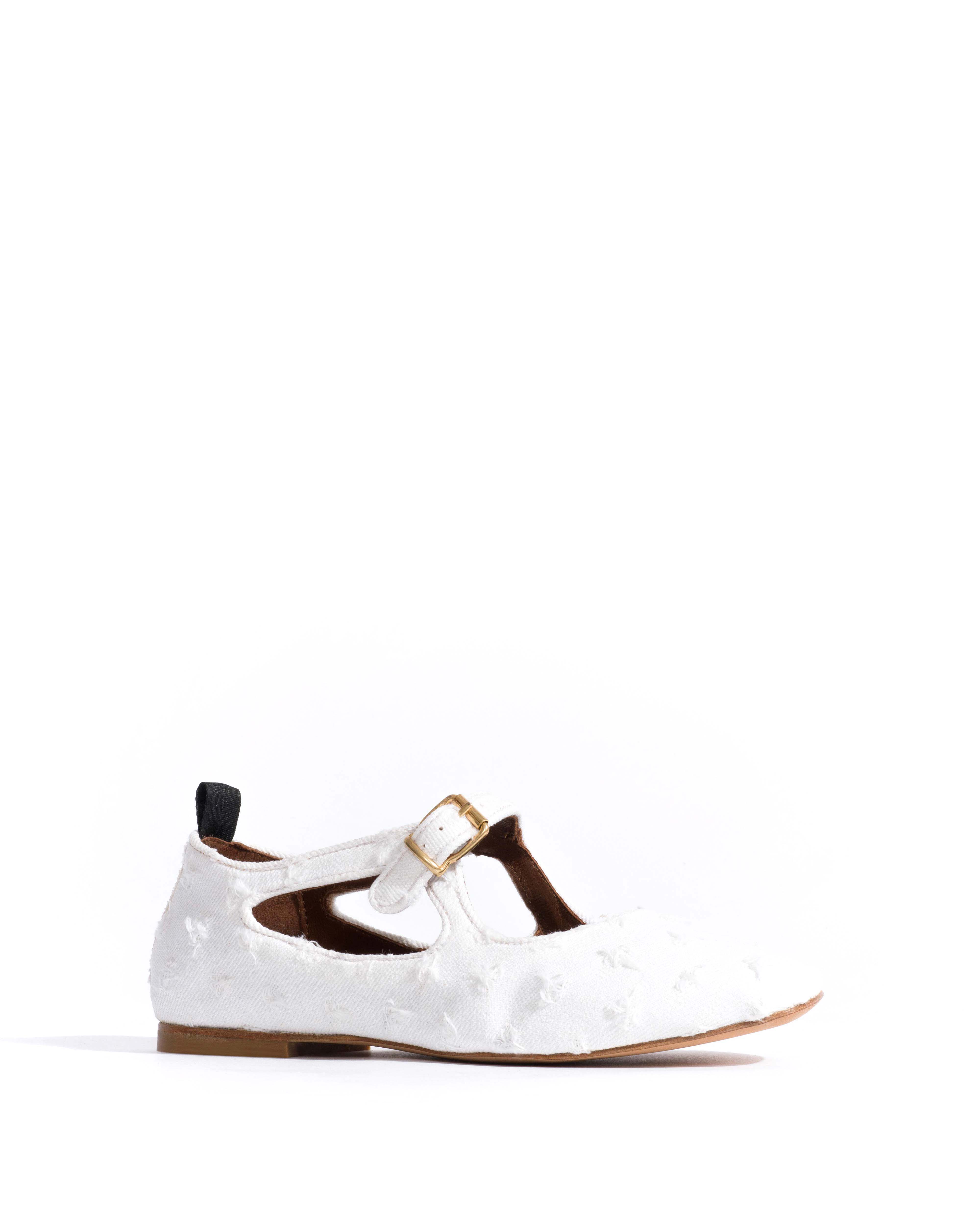 Praise Denim Distressed washed white