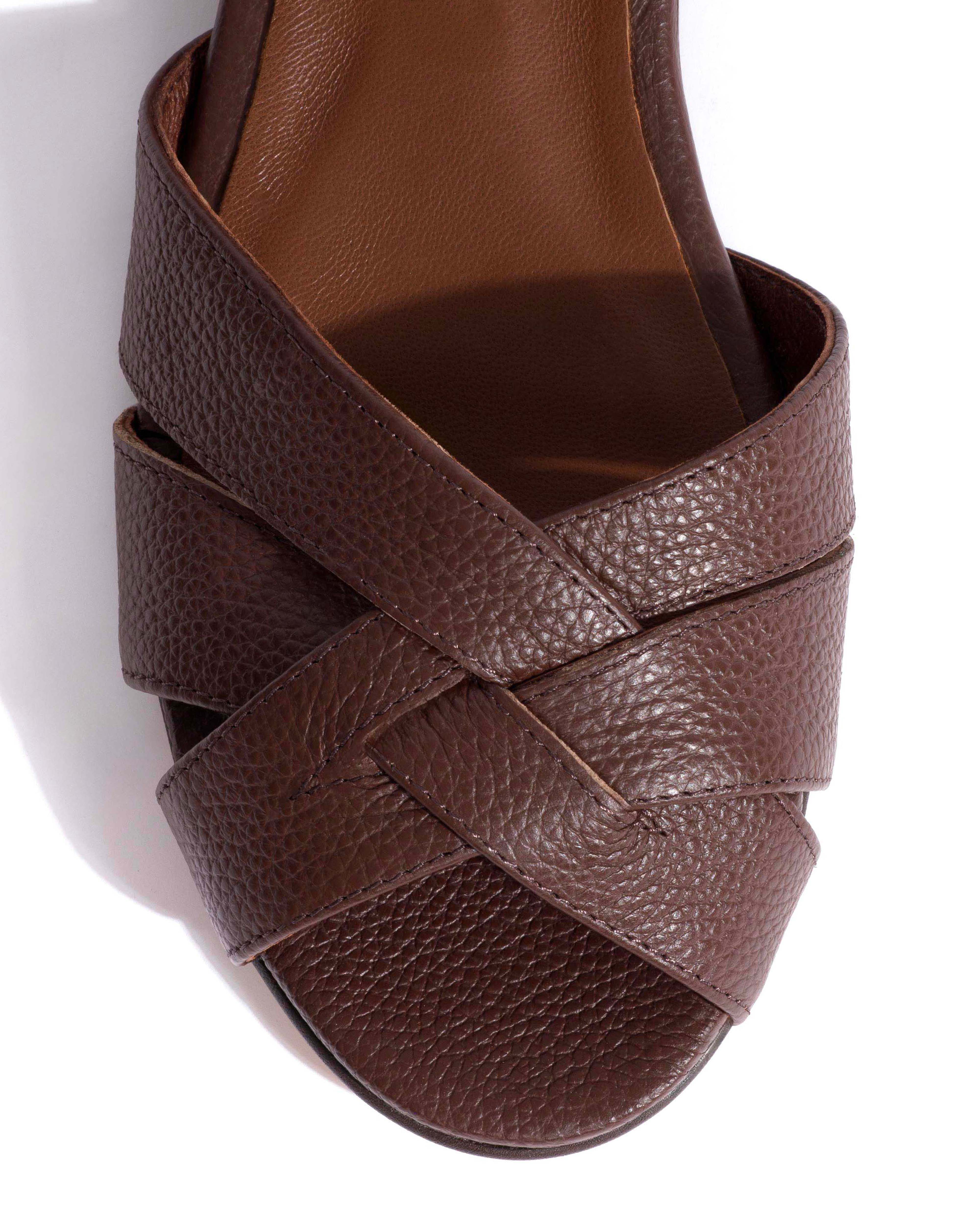 Sanni 20 Pebbled soft calf Chocolate