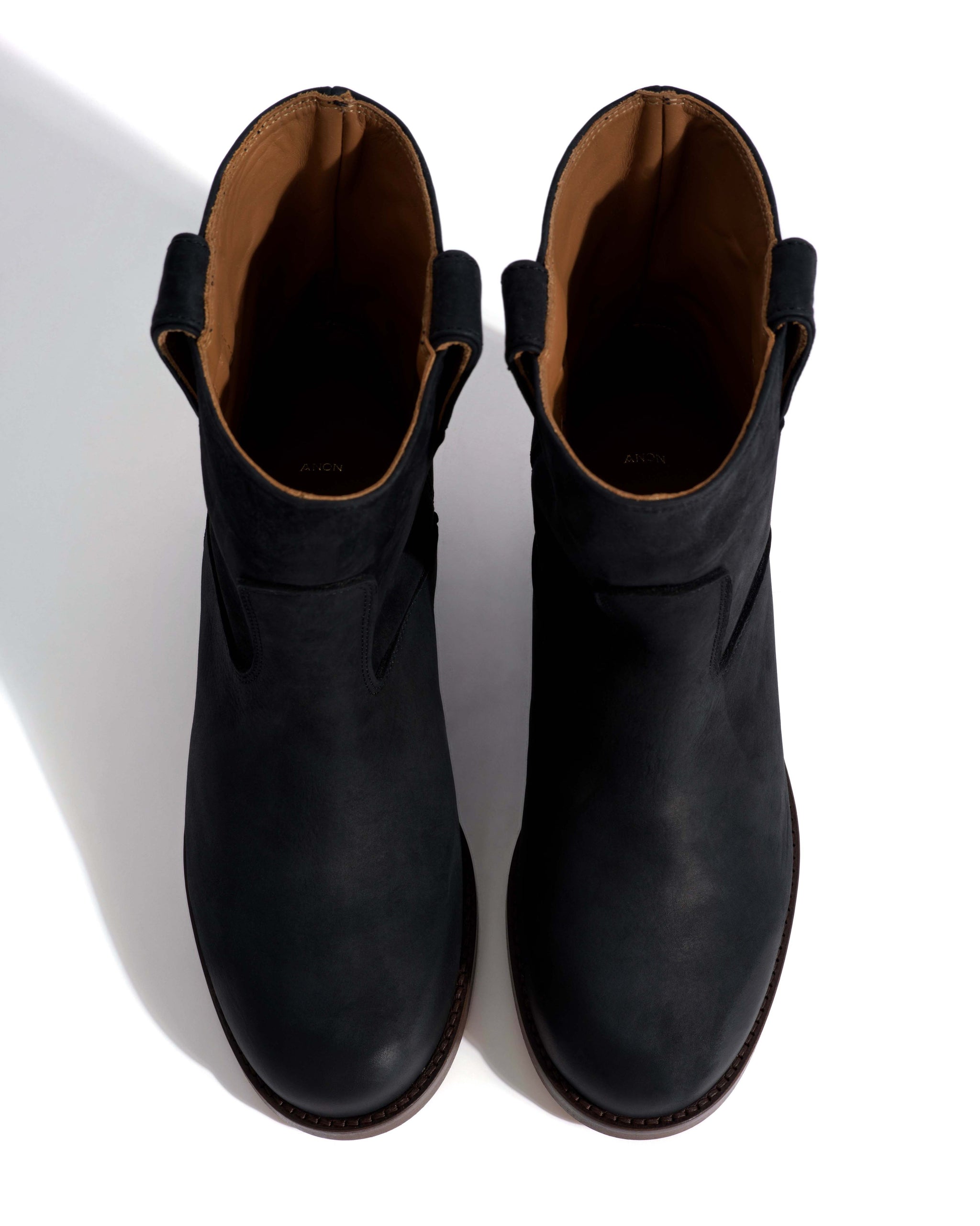 Diano Soft nubuck calf Black