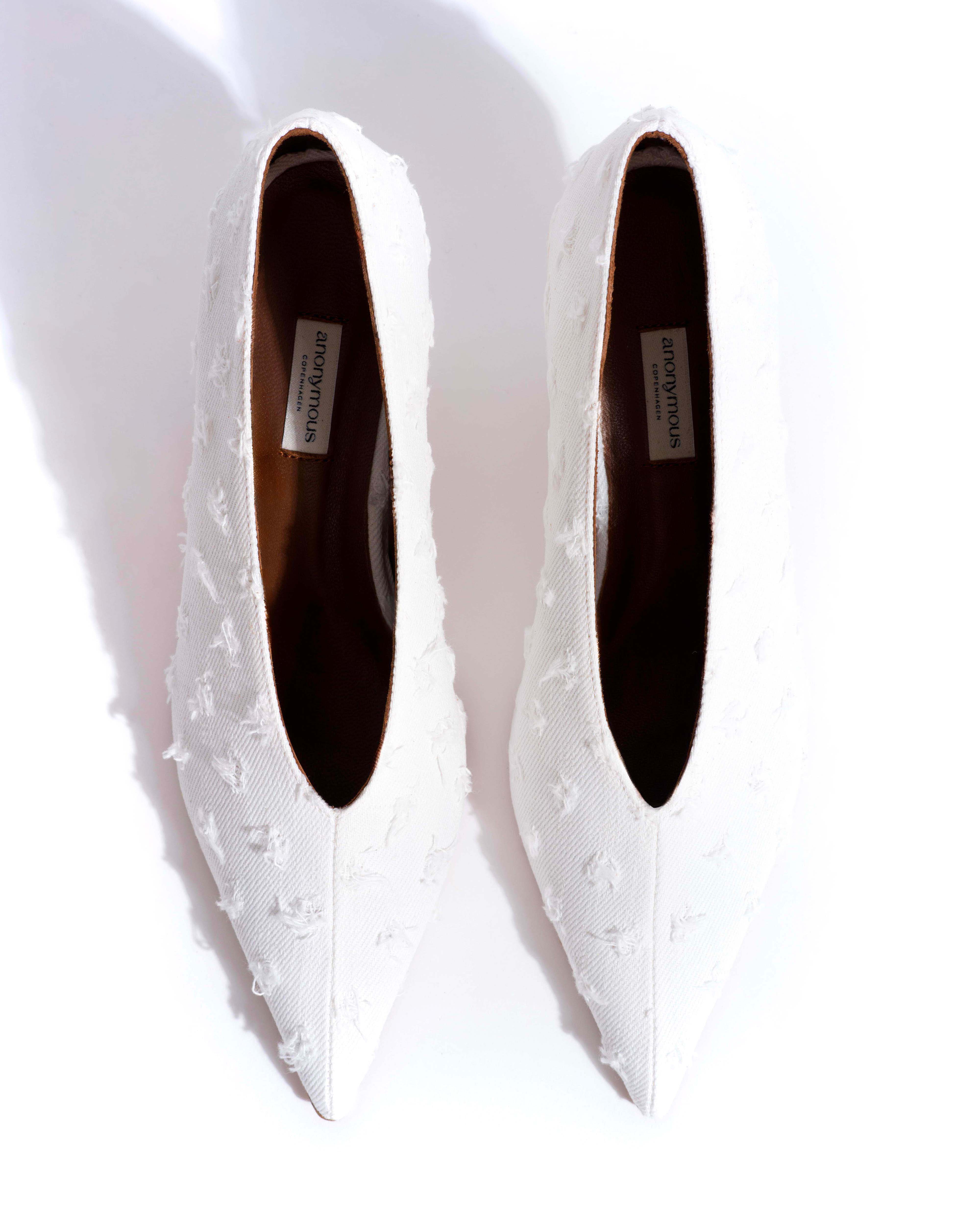 Phia 55 pin Denim Distressed washed white