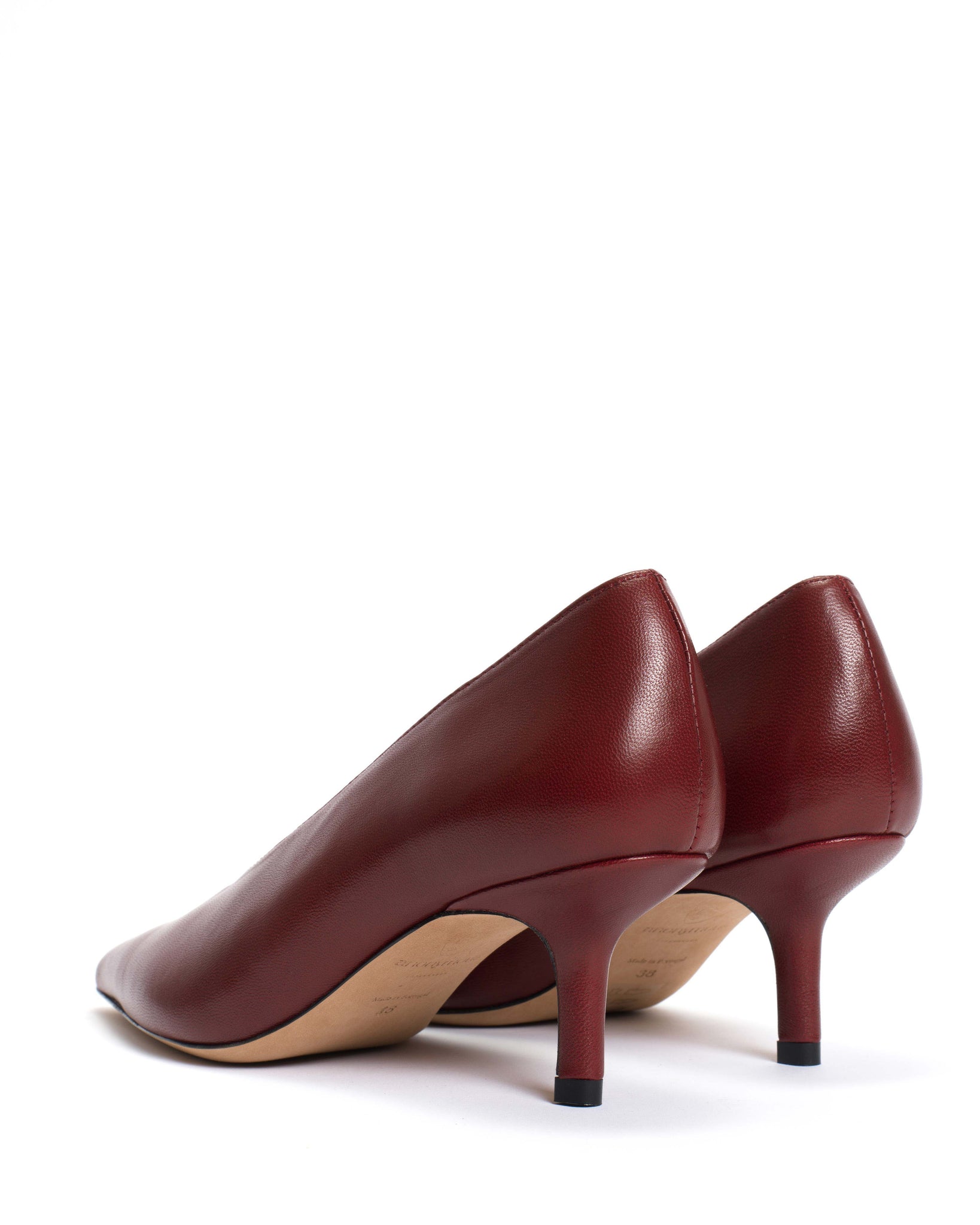 Phia 55 pin Shiny lamb Pomegranate - Anonymous Copenhagen