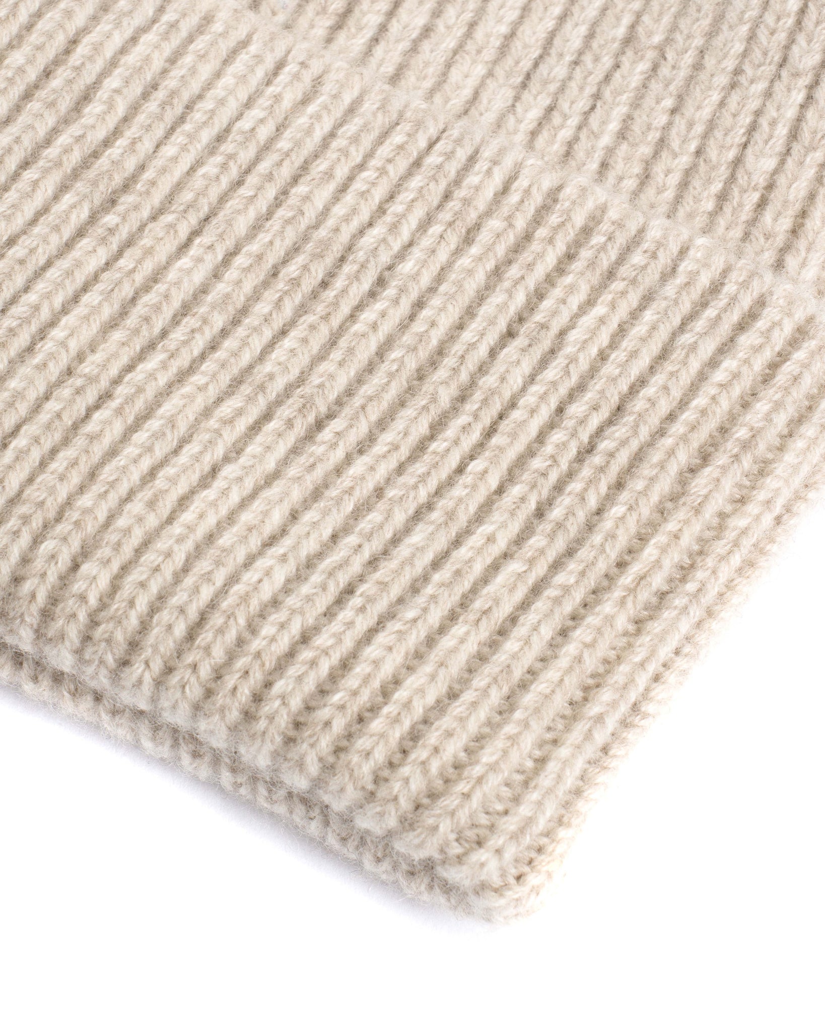 Vinni beanie 100% cashmere Oister - Anonymous Copenhagen