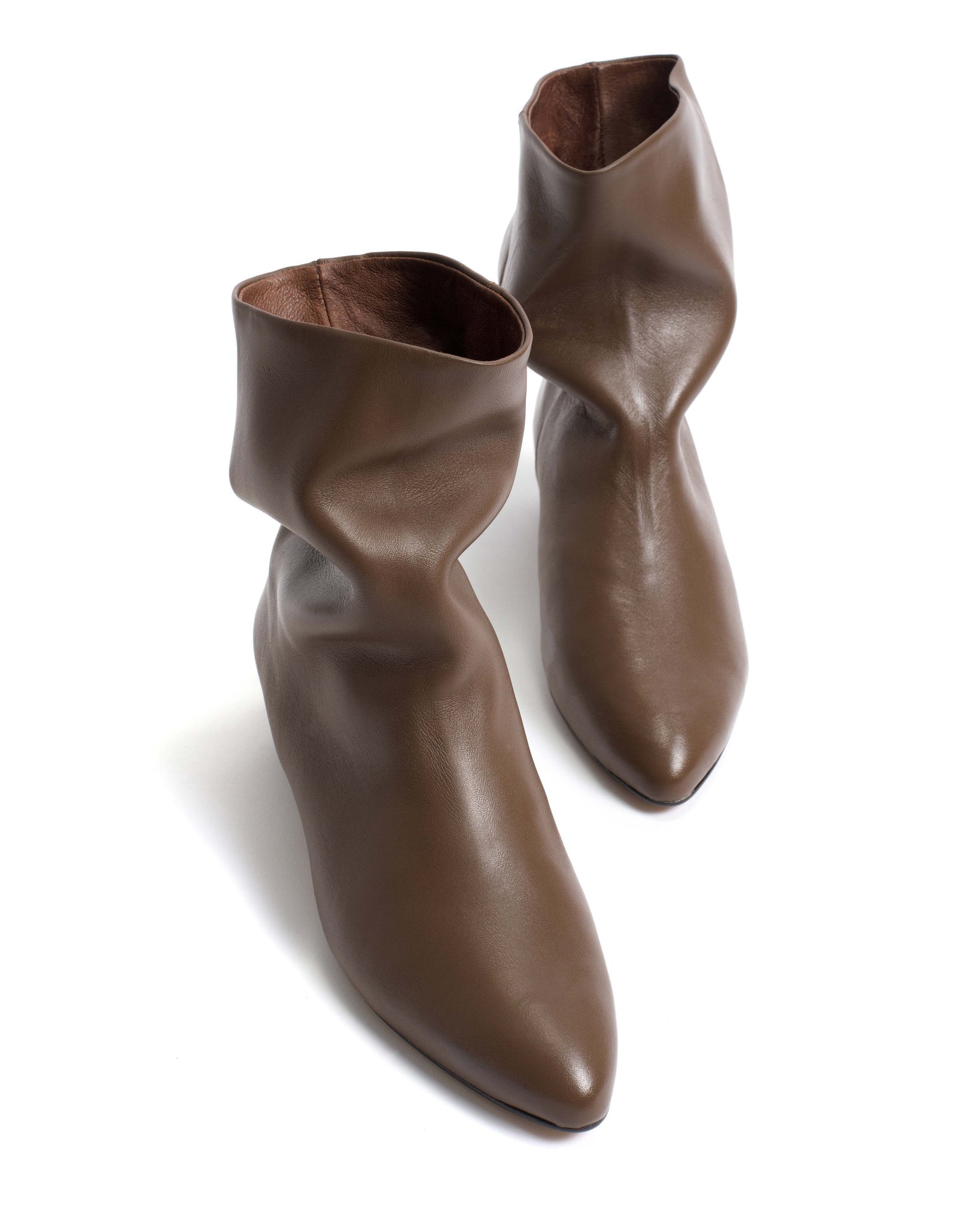 Vully 20 Soft calf Dark taupe - Anonymous Copenhagen