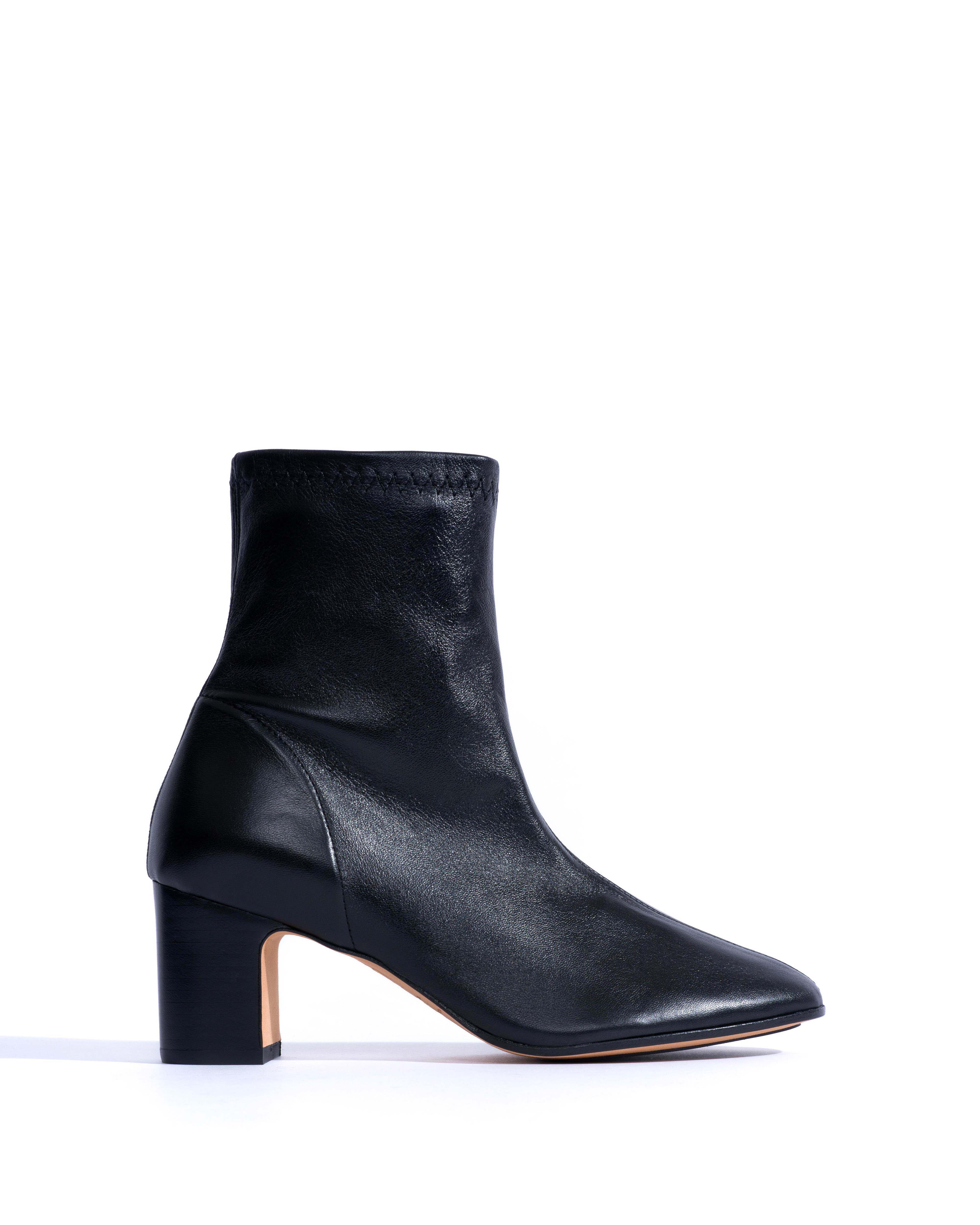 Hanny 55 stacked stretch Silky lamb Black