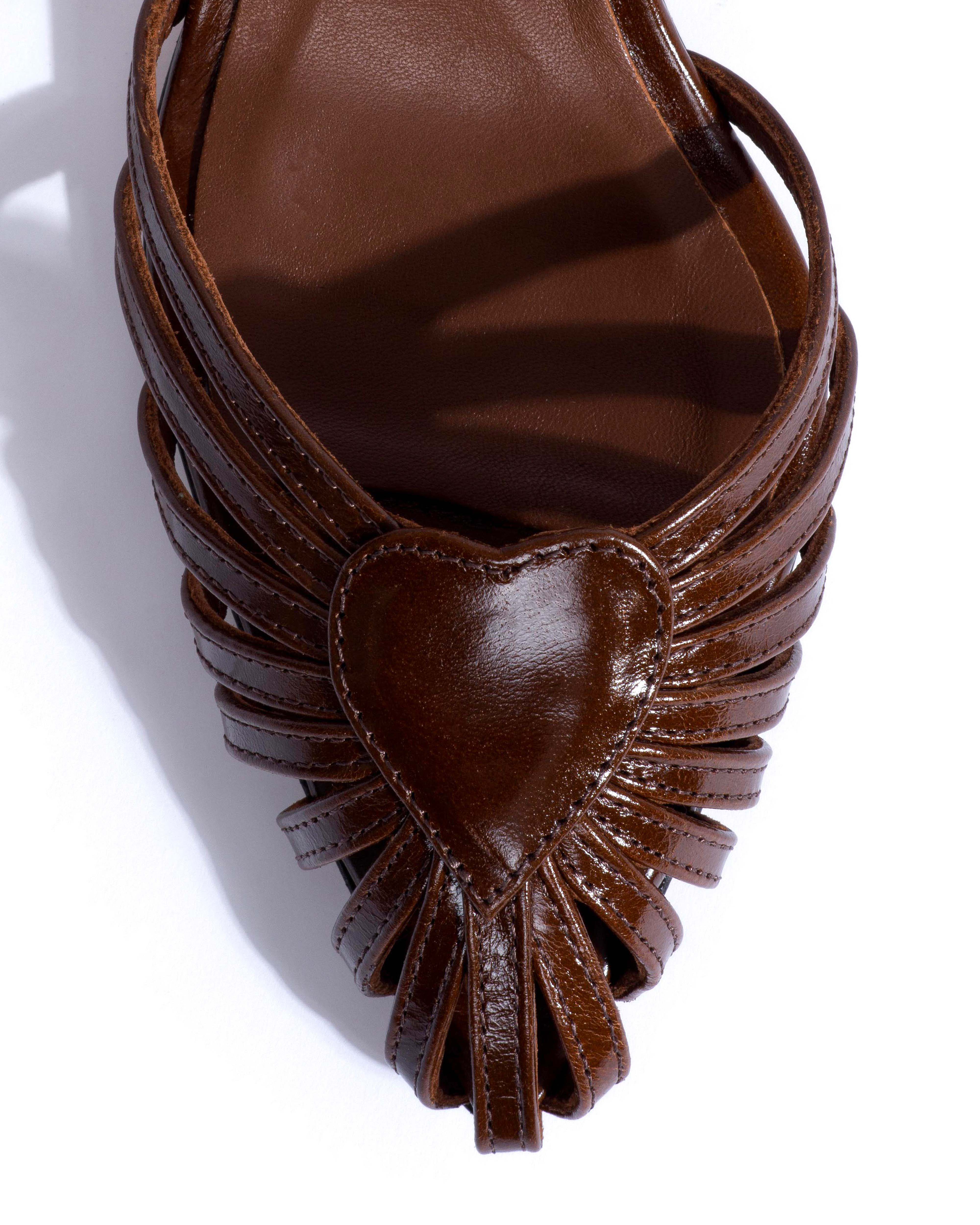 Keesha 55 Crinkled polished goat Caramel brown