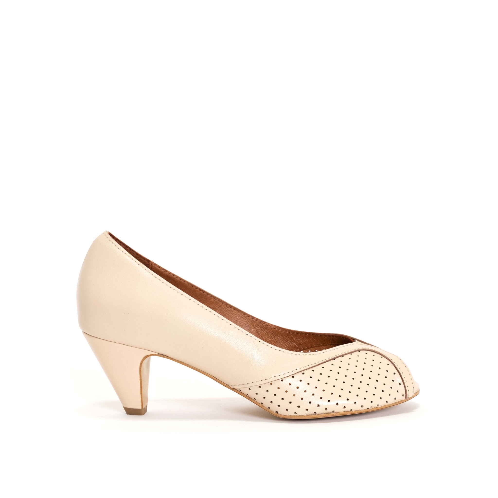 Tiffany stiletto Shiny lamb Cream powder - Anonymous Copenhagen