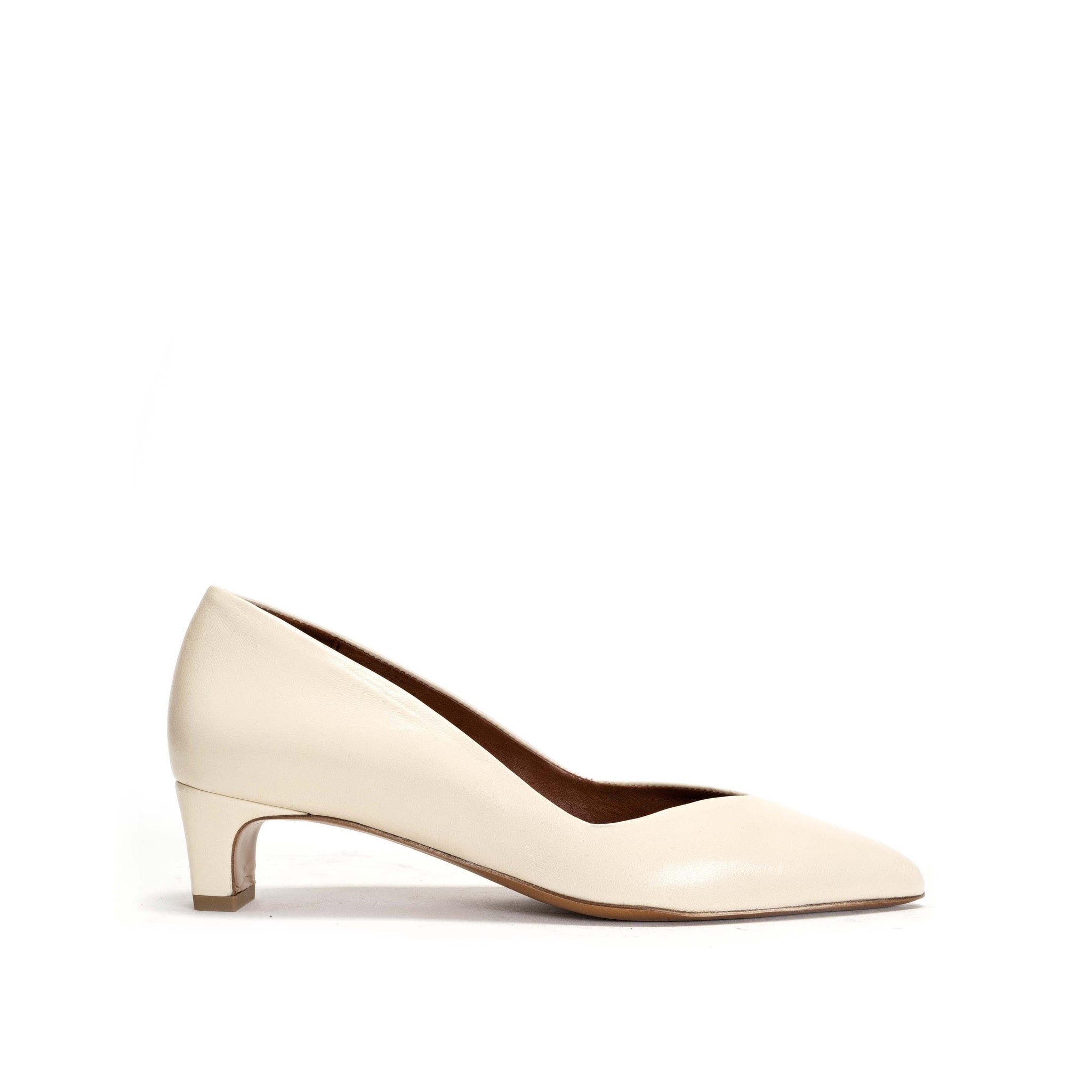 Trini 40 Shiny lamb Milk White - Anonymous Copenhagen